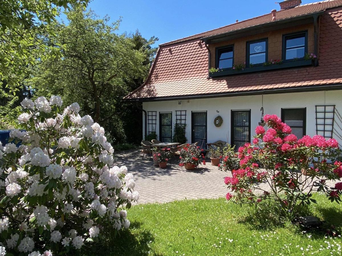 Ferienwohnungen Elsterblick บัดเอลสเตอร์ ภายนอก รูปภาพ